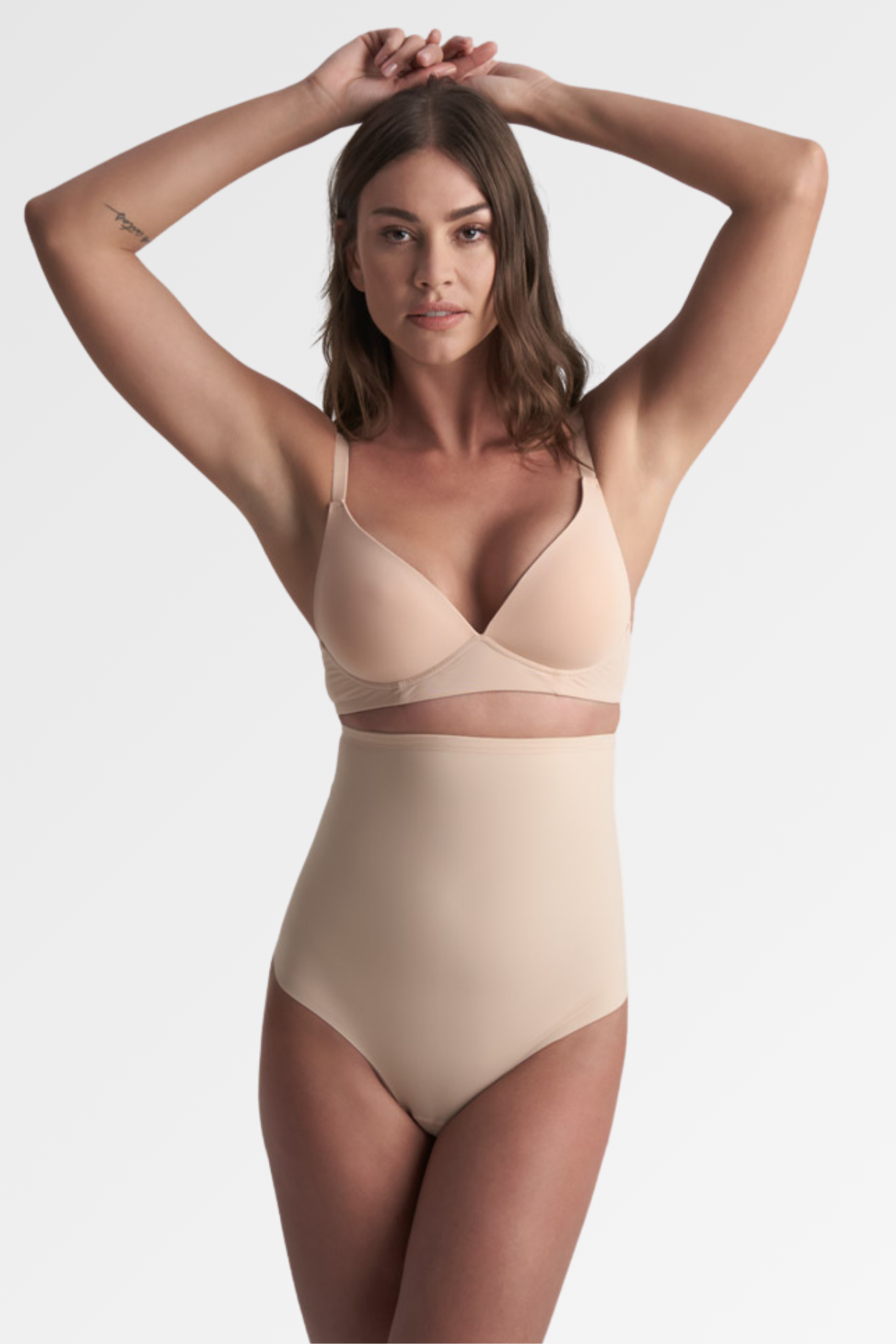 Sculpting High Waist Thong