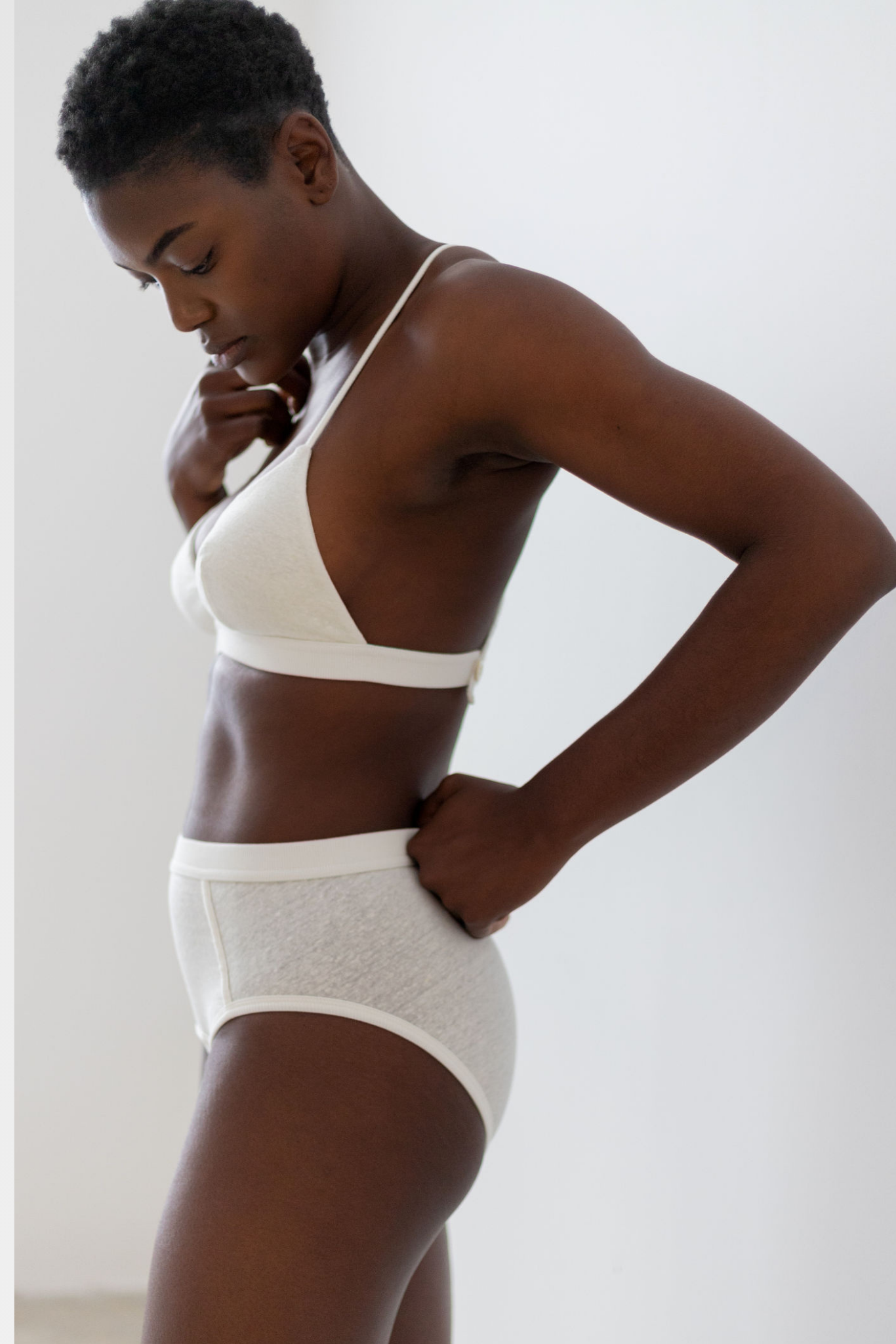Cinto High Brief