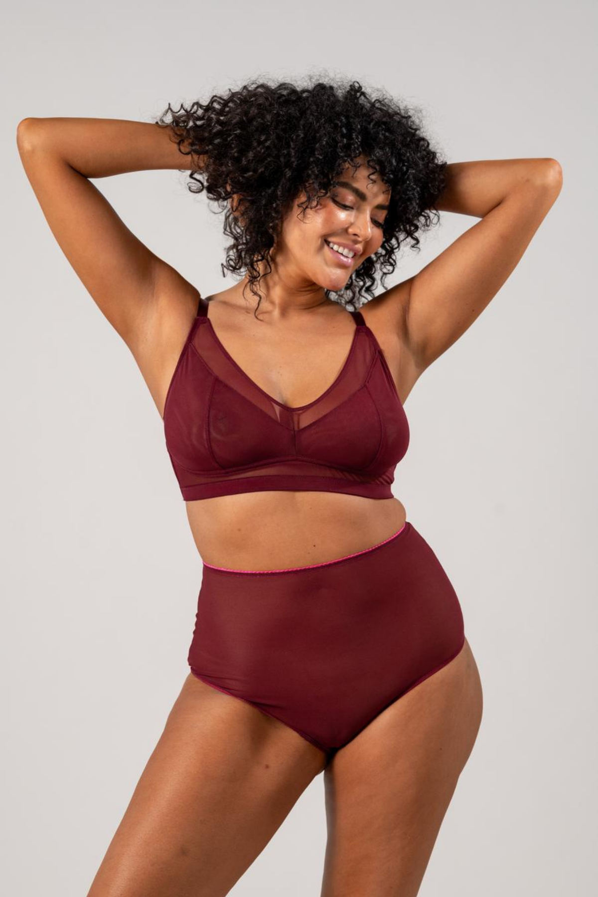 Understatement Mesh Support Bra