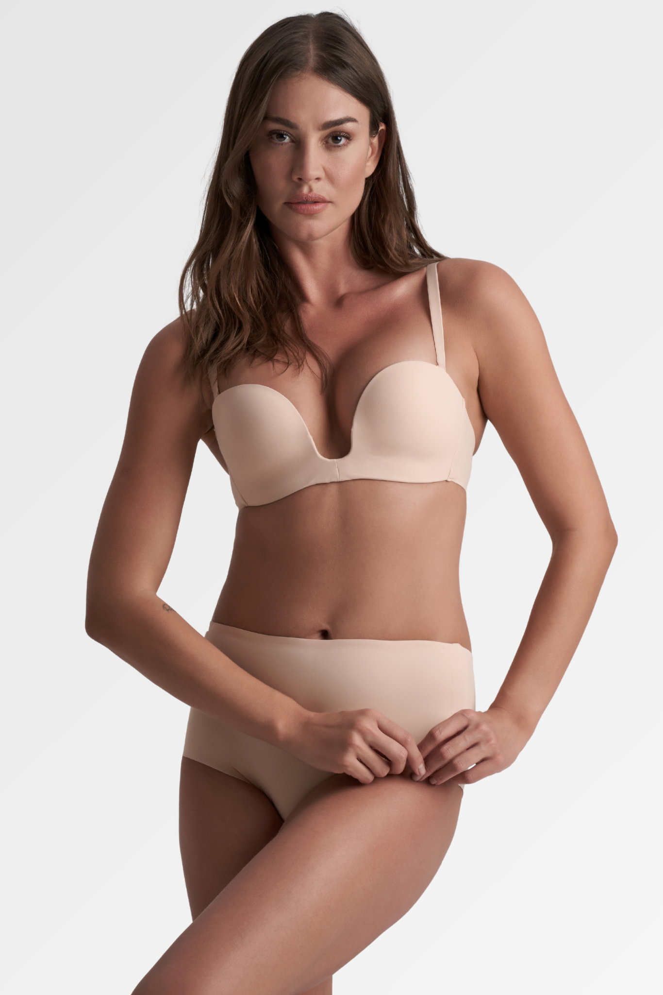 Deep Plunge Strapless Bra